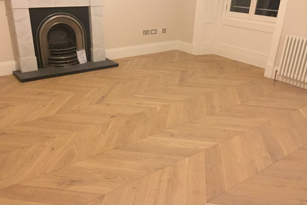 Smoked Natural Oiled Oak Chevron Parquet